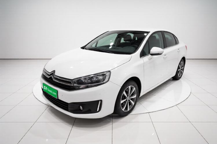 Używany Citroen C4 Sega 2016 1.6L Manual Luxury Model Guazi used car, China used car export, Used car for sale, Used  cars, Cheapest cars for sale