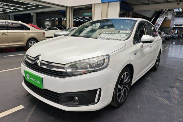 Ojetý Citroen C4 Sega 2016 1.6THP Automatic Flagship Model