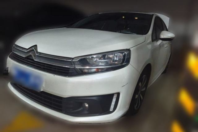 Citroen C4 Sega 2016 1.6L Manual Luxury Model с пробегом