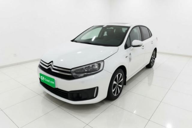 Gebrauchter Citroen C4 Sega 2016 1.2THP Automatic Luxury Model
