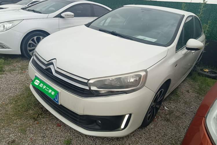 Citroen C4 Sega 2016 1.2THP Automatic Luxury Model usado Guazi used car, China used car export, Used car for sale, Used cars, Cheapest cars for sale