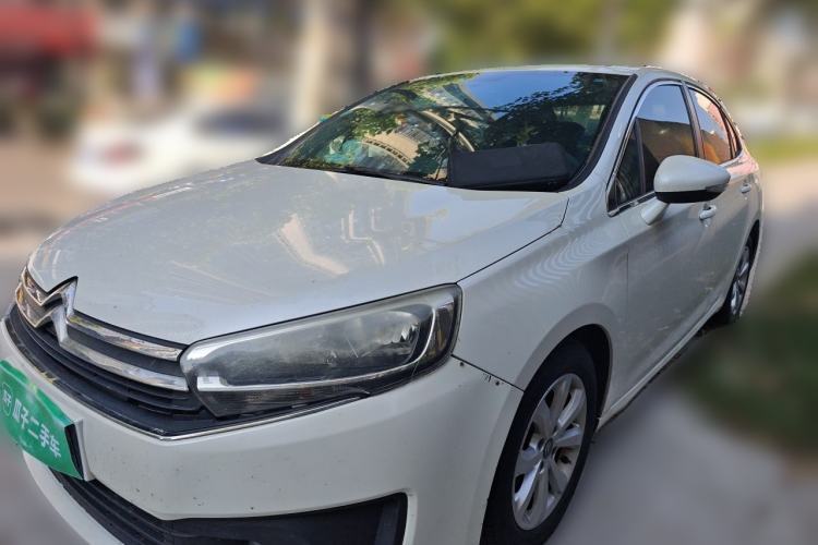 Ojetý Citroen C4 Sega 2016 1.6L Manual Comfort Model Guazi used car, China used car export, Used car for sale, Used  cars, Cheapest cars for sale