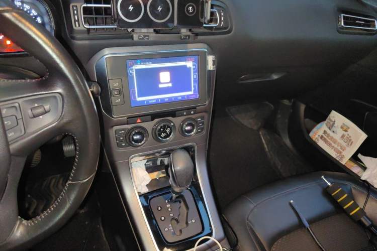 Used Citroen C4 Sega 2016 1.6L Automatic Luxury Model Audio And AC Panel