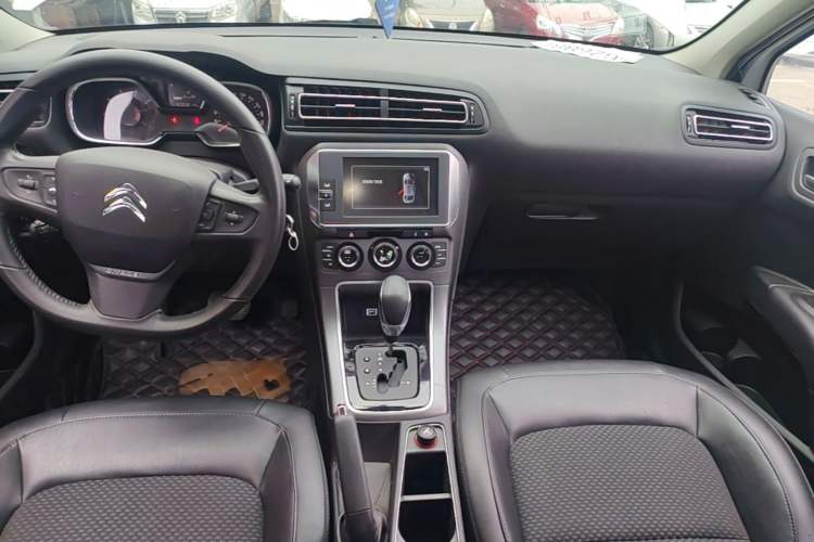 Used Citroen C4 Sega 2016 1.6L Automatic Luxury Model Audio And AC Panel
