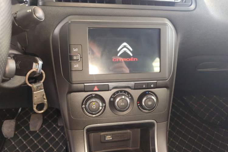 Used Citroen C4 Sega 2016 1.6L Manual Comfort Model Audio And AC Panel