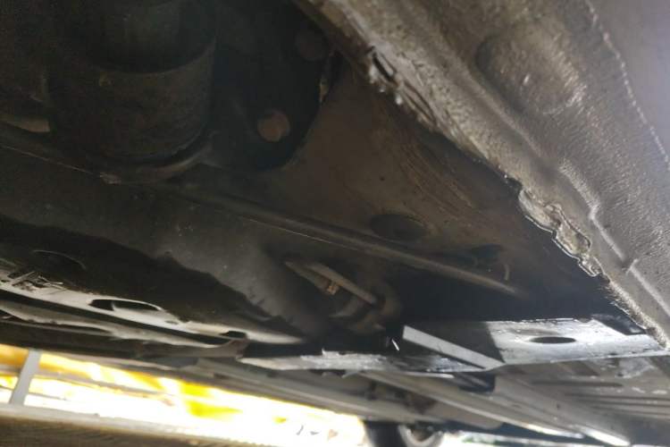 Used Citroen C4 Sega 2016 1.6L Manual Comfort Model Chassis Front Right
