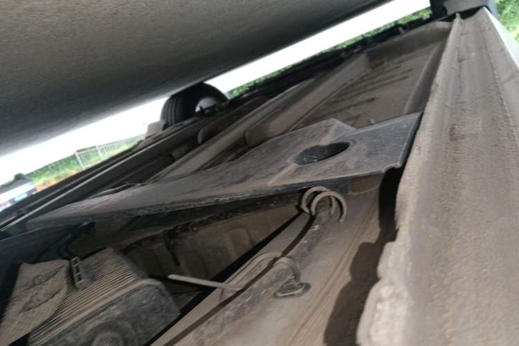 Used Citroen C4 Sega 2016 1.6L Manual Comfort Model Chassis Rear Left