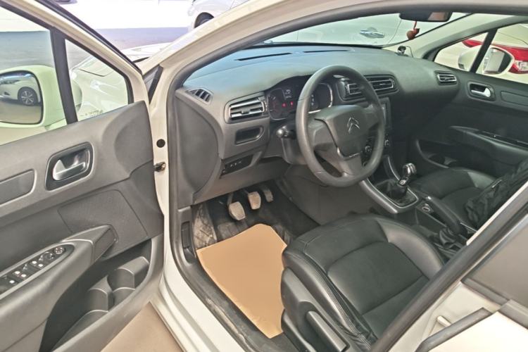 Used Citroen C4 Sega 2016 1.6L Manual Comfort Model Driver Seat