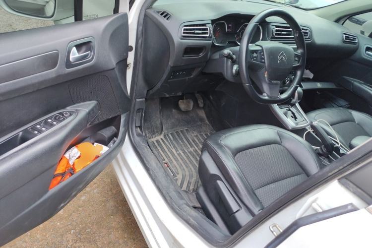 Used Citroen C4 Sega 2016 1.6L Automatic Luxury Model Driver Seat