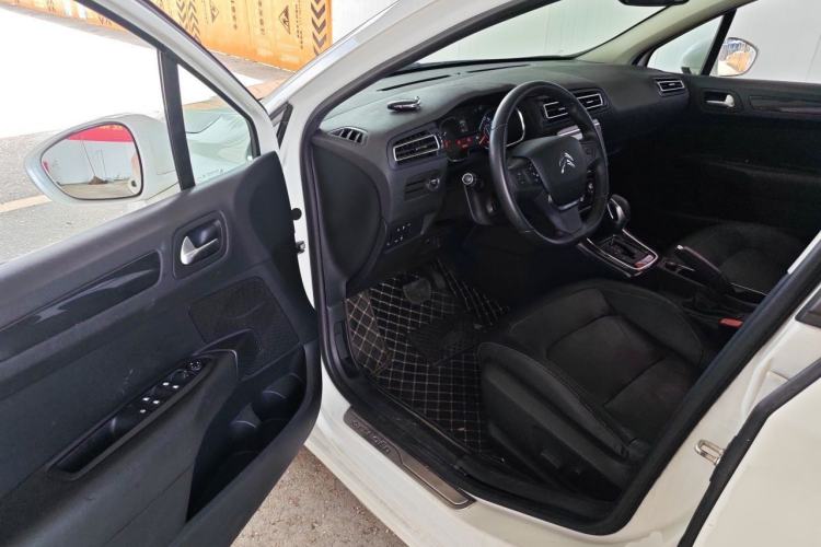Used Citroen C4 Sega 2016 1.6THP Automatic Flagship Model Driver Seat