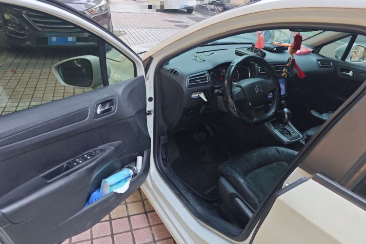 Used Citroen C4 Sega 2016 Joyful Edition 1.6L Automatic Comfort Model Driver Seat