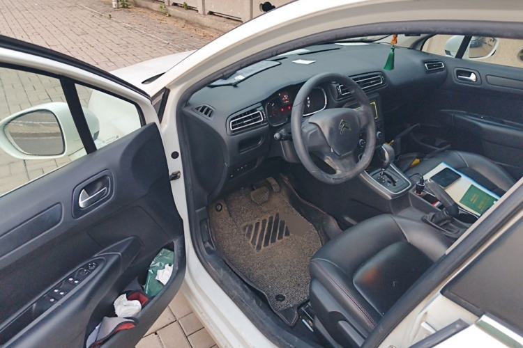 Used Citroen C4 Sega 2016 1.6L Automatic Comfort Model Driver Seat