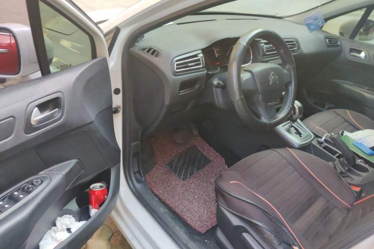 Used Citroen C4 Sega 2016 1.6L Automatic Comfort Model Driver Seat