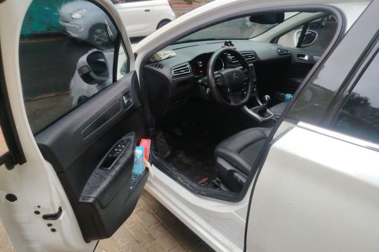 Used Citroen C4 Sega 2016 1.6L Manual Luxury Model Driver Seat