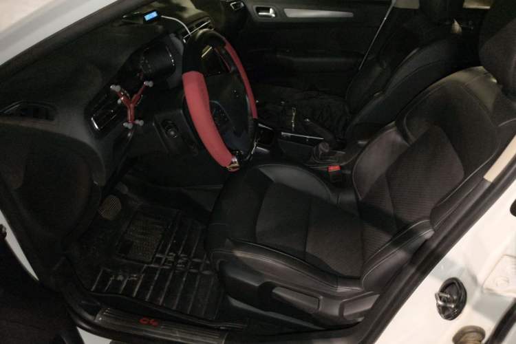 Used Citroen C4 Sega 2016 1.6L Automatic Luxury Model Driver Seat