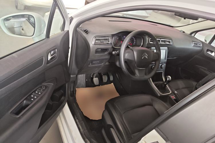 Used Citroen C4 Sega 2016 1.6L Manual Comfort Model Driver Seat