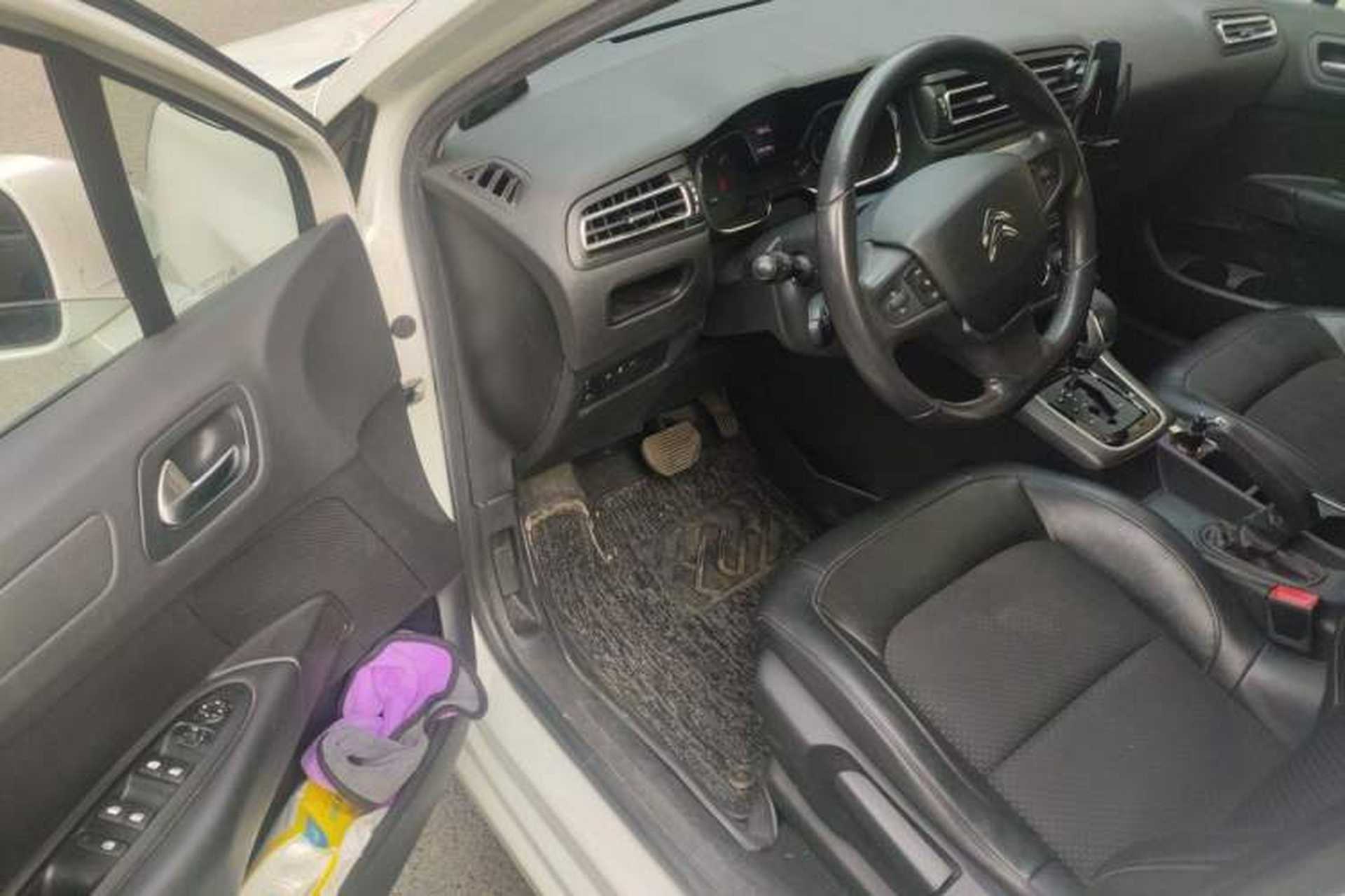 Used Citroen C4 Sega 2016 1.6L Automatic Luxury Model Driver Seat