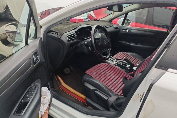 Used Citroen C4 Sega 2016 1.6L Automatic Luxury Model Driver Seat