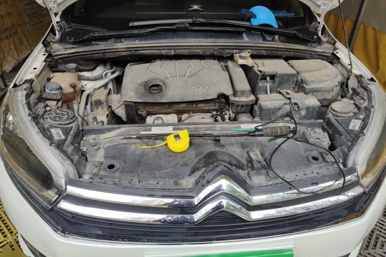 Used Citroen C4 Sega 2016 1.6L Manual Comfort Model Engine Bay