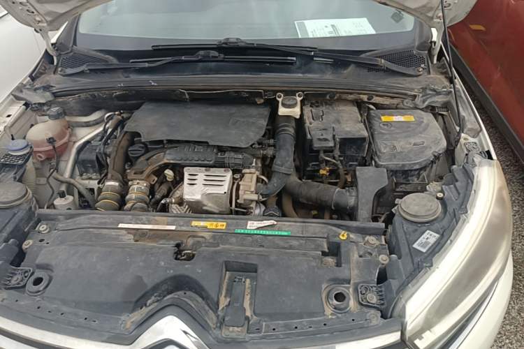 Used Citroen C4 Sega 2016 1.2THP Automatic Luxury Model Engine Bay