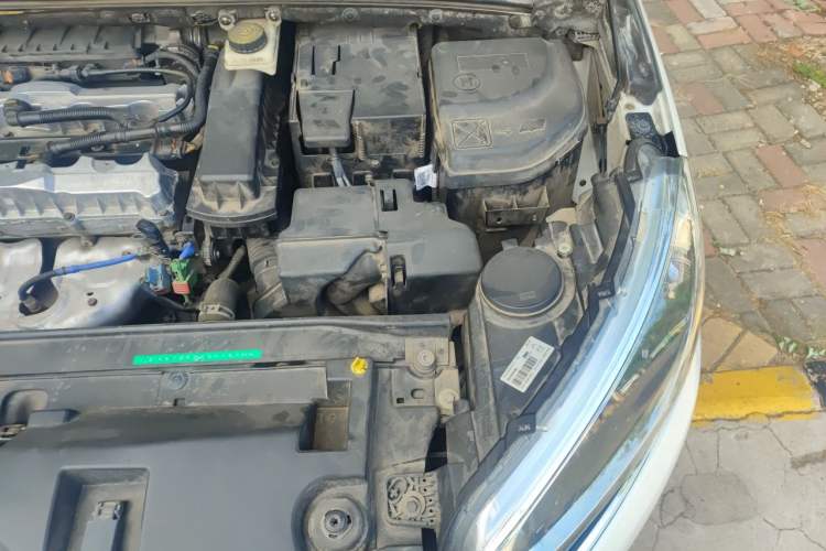 Used Citroen C4 Sega 2016 1.6L Manual Comfort Model Engine Bay Left