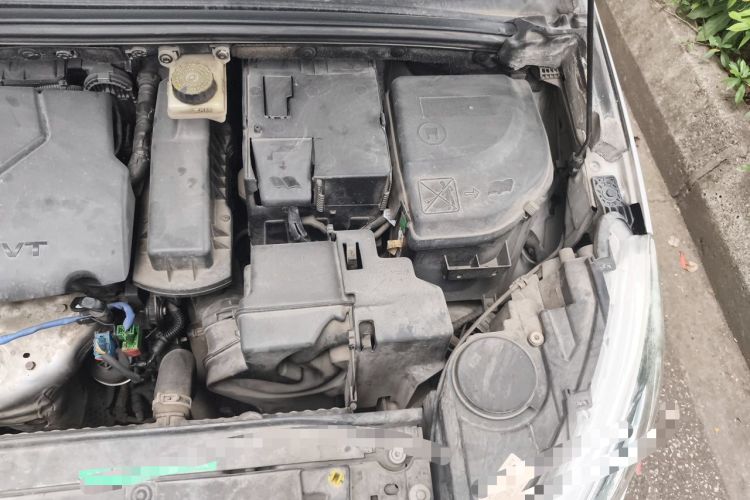 Used Citroen C4 Sega 2016 1.6L Manual Comfort Model Engine Bay Left