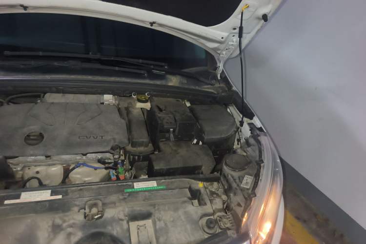 Used Citroen C4 Sega 2016 1.6L Automatic Luxury Model Engine Bay Left