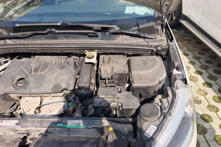 Used Citroen C4 Sega 2016 1.6L Manual Comfort Model Engine Bay Left