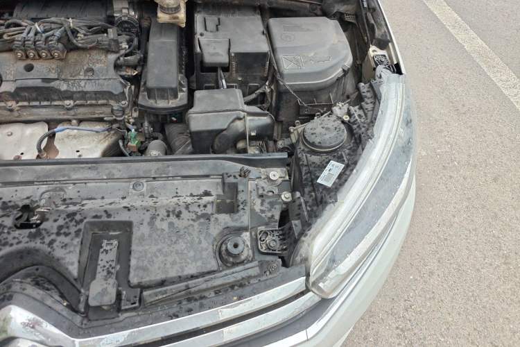 Used Citroen C4 Sega 2016 1.6L Manual Comfort Model Engine Bay Left
