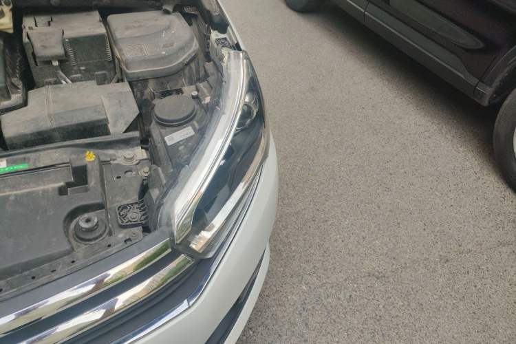 Used Citroen C4 Sega 2016 1.6L Automatic Luxury Model Engine Bay Left