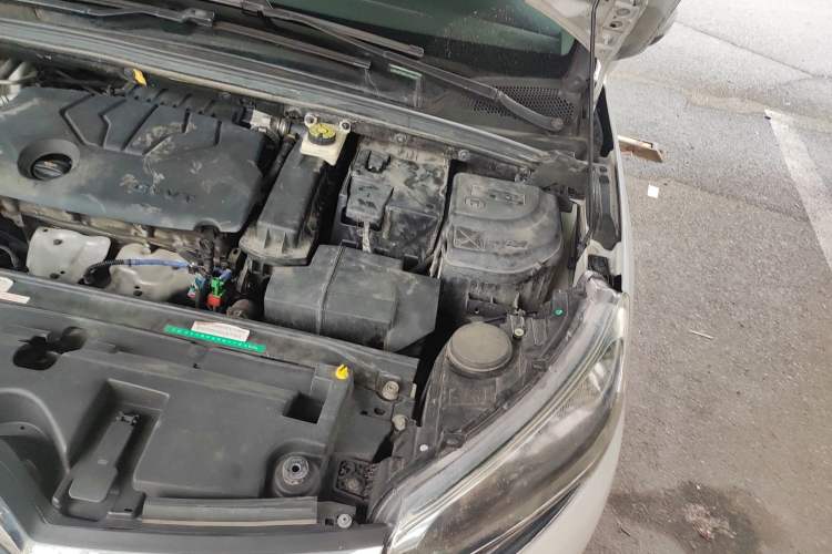 Used Citroen C4 Sega 2016 1.6L Automatic Luxury Model Engine Bay Left
