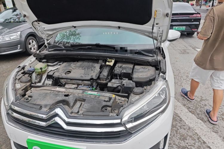 Used Citroen C4 Sega 2016 1.6L Manual Luxury Model Engine Bay Left