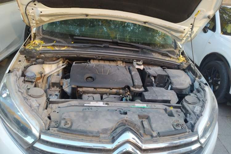 Used Citroen C4 Sega 2016 1.6L Automatic Luxury Model Engine Bay