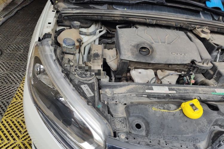 Used Citroen C4 Sega 2016 1.6L Manual Comfort Model Engine Bay Right