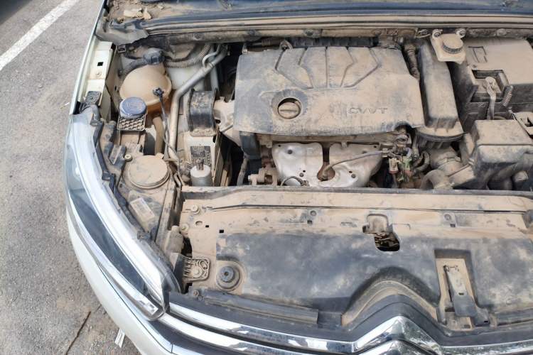 Used Citroen C4 Sega 2016 1.6L Manual Comfort Model Engine Bay Right