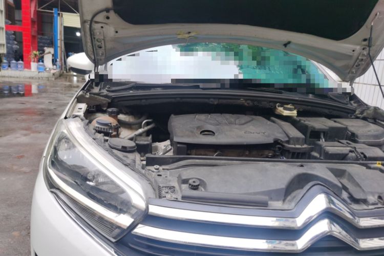 Used Citroen C4 Sega 2016 1.6L Manual Luxury Model Engine Bay Right