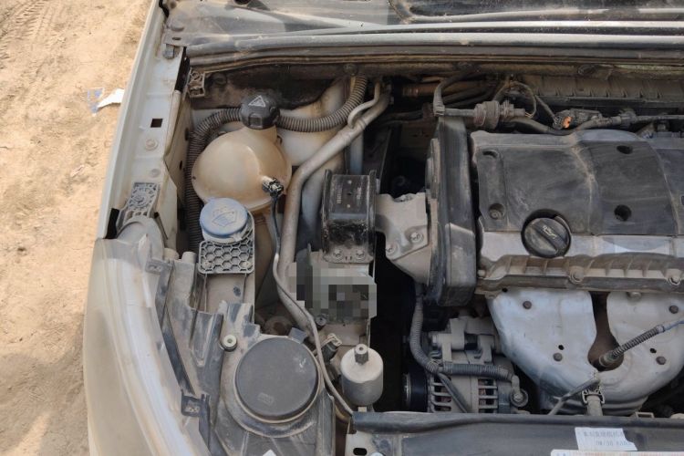 Used Citroen C4 Sega 2016 1.6L Manual Luxury Model Engine Bay Right