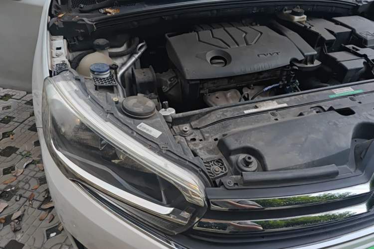 Used Citroen C4 Sega 2016 1.6L Manual Luxury Model Engine Bay Right