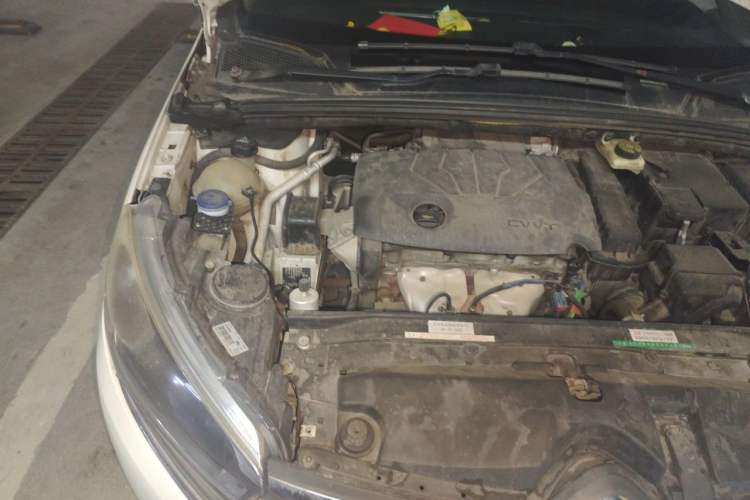 Used Citroen C4 Sega 2016 1.6L Manual Luxury Model Engine Bay Right