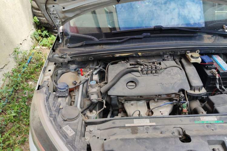 Used Citroen C4 Sega 2016 1.6L Manual Luxury Model Engine Bay Right