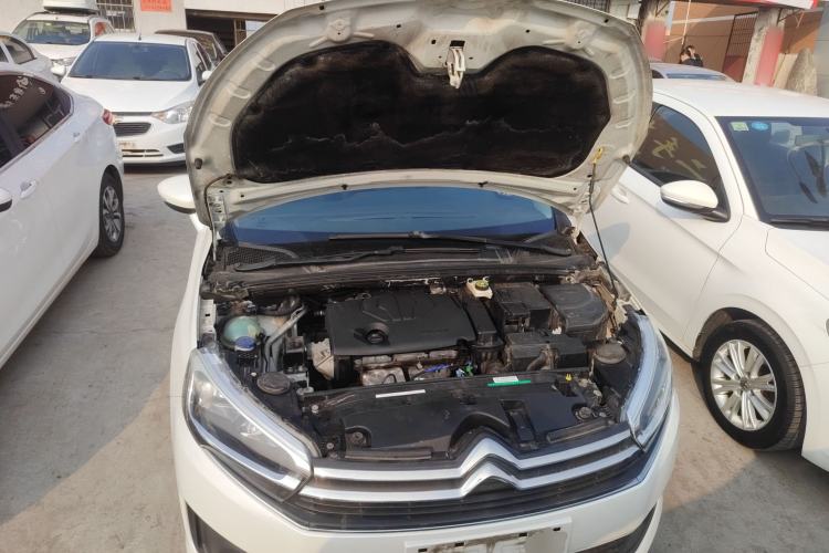 Used Citroen C4 Sega 2016 1.6L Manual Comfort Model Engine Bay