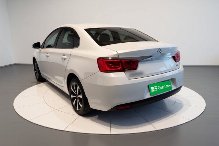 Used Citroen C4 Sega 2016 1.6L Automatic Luxury Model Exterior 2