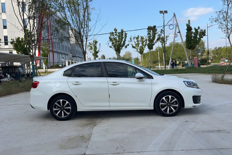 Used Citroen C4 Sega 2016 1.6L Automatic Luxury Model Exterior 2