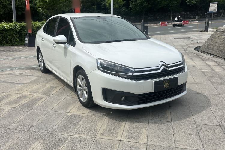 Used Citroen C4 Sega 2016 1.6L Manual Comfort Model Exterior 2