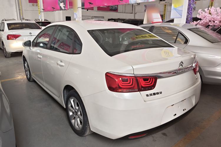 Used Citroen C4 Sega 2016 1.6L Manual Comfort Model Exterior 2