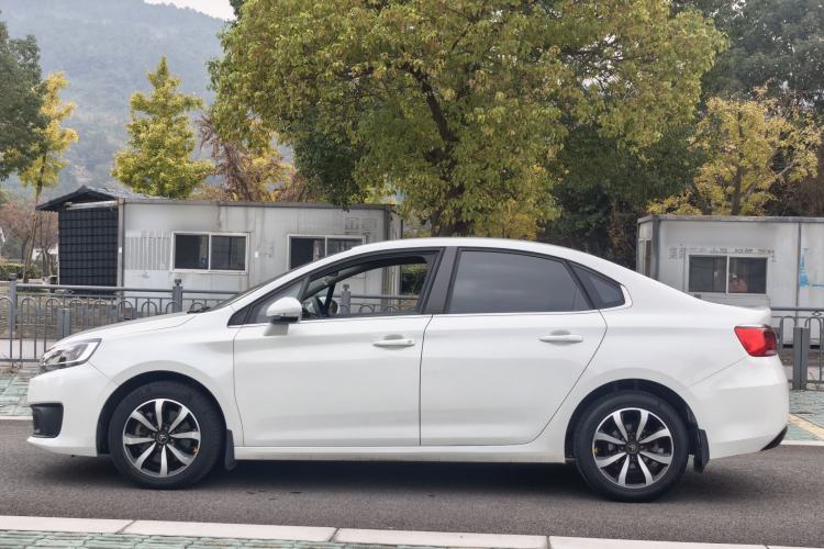 Used Citroen C4 Sega 2016 1.6L Automatic Luxury Model Exterior 3
