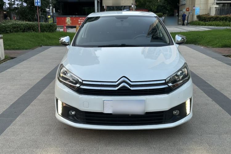 Used Citroen C4 Sega 2016 1.6L Manual Luxury Model Exterior 3