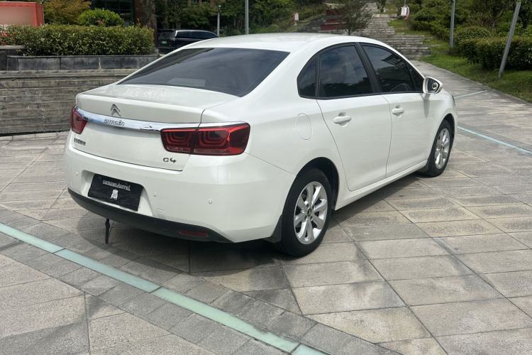 Used Citroen C4 Sega 2016 1.6L Manual Comfort Model Exterior 4