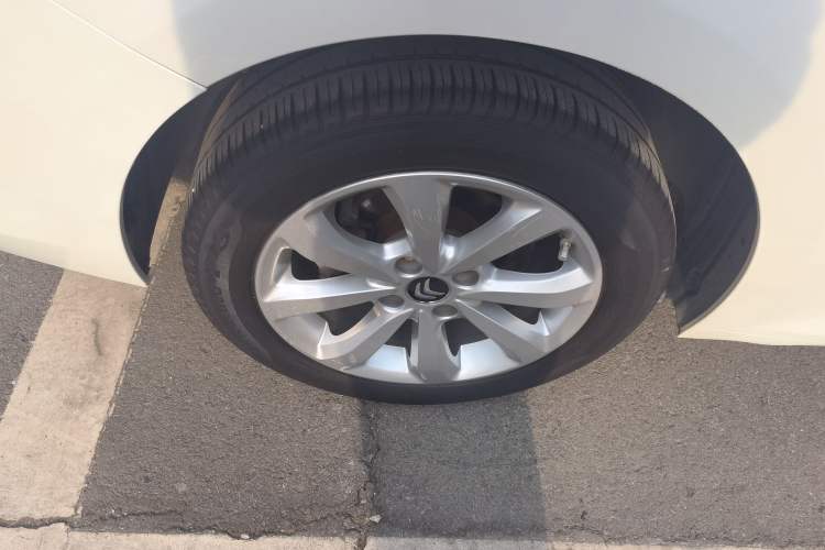 Used Citroen C4 Sega 2016 1.6L Automatic Comfort Model Exterior 5