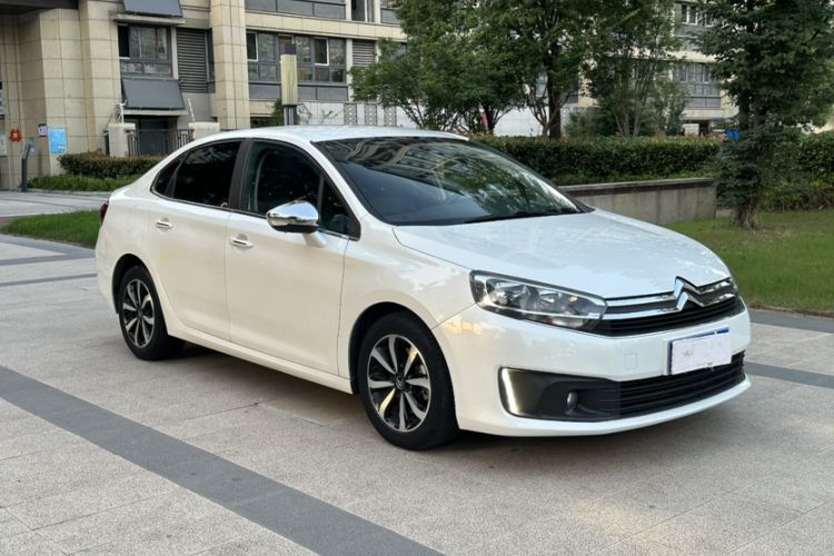 Used Citroen C4 Sega 2016 1.6L Manual Luxury Model Exterior 6